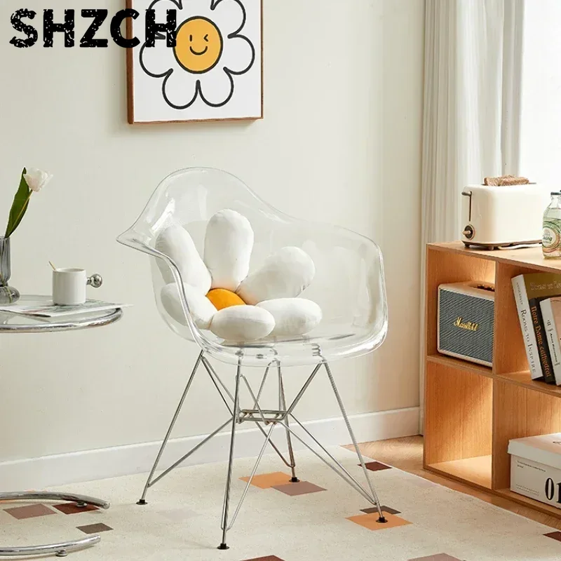 كرسي طعام شفاف من الأكريليك بت - مراجعة Interior Design High End وسعره